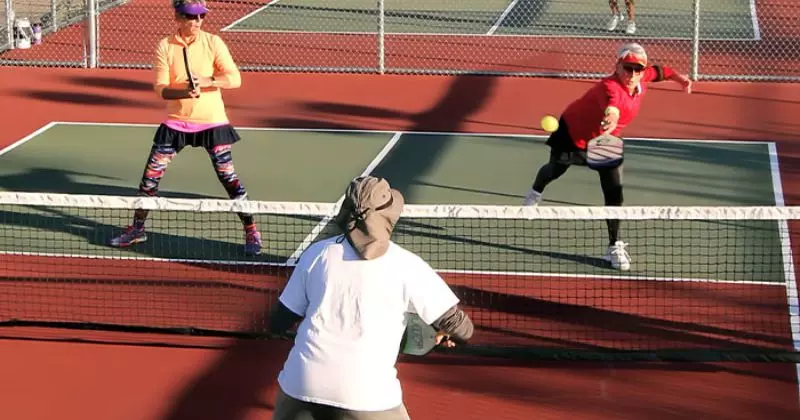 How To Play Pickleball On A Tennis Court